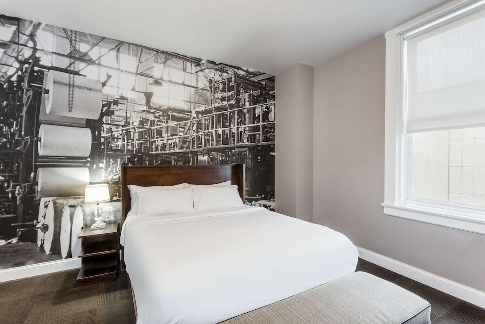 Фото Hotel at the Lafayette Trademark Collection by Wyndham