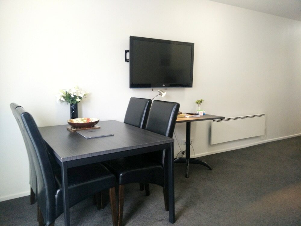 Фото Airport Palms Motel