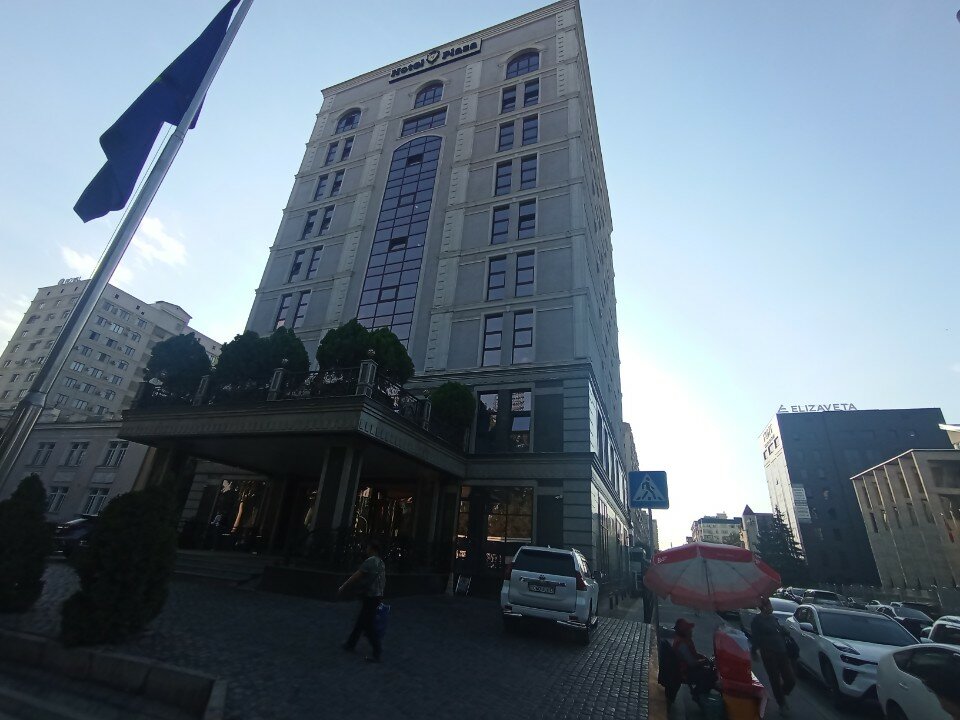 Фото The Plaza Hotel Bishkek