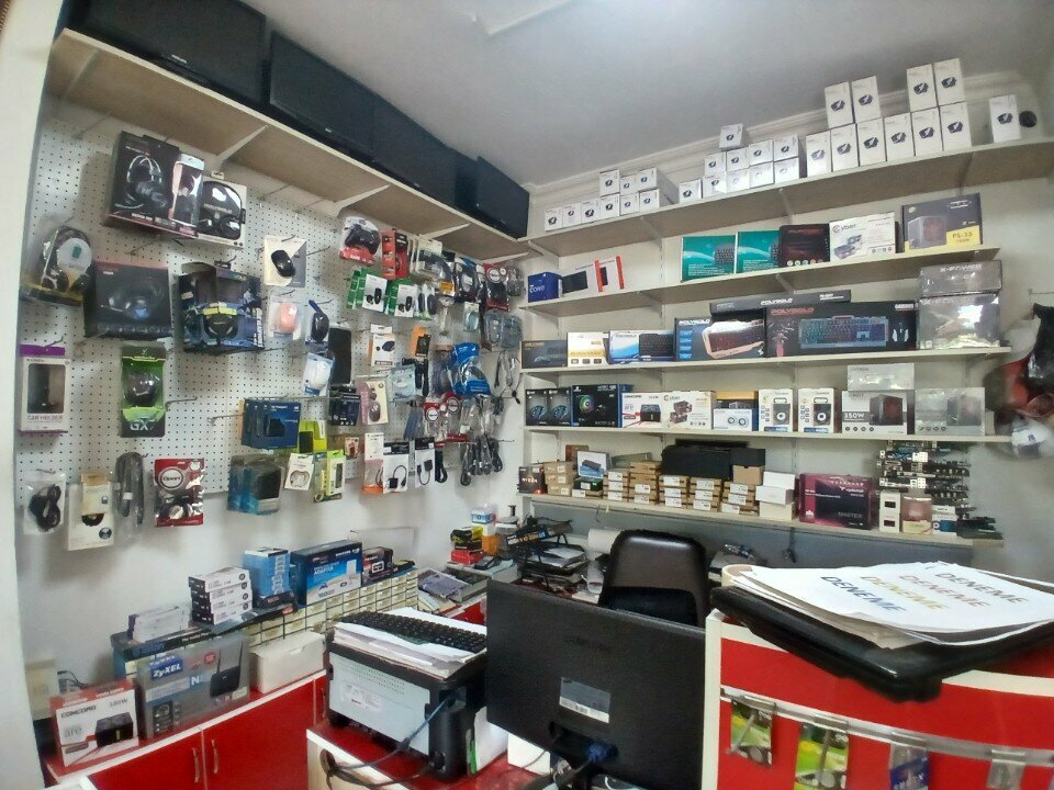 Electronic devices and components Datatech Computer, Konya, photo