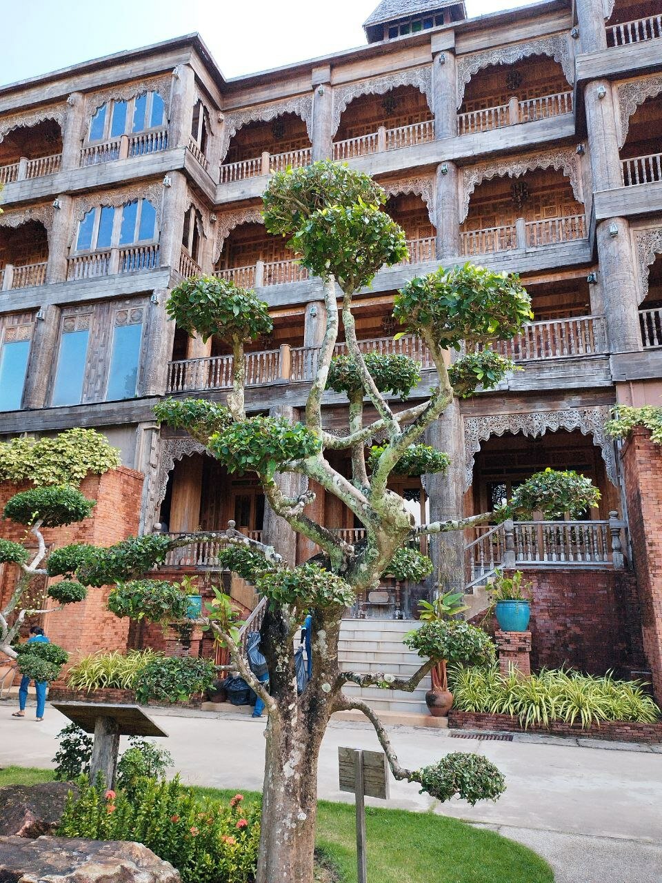 Фото Santhiya Tree Koh Chang Resort