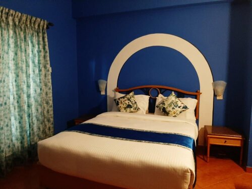 Гостиница Lotus Beach Resort в Бенаулиме