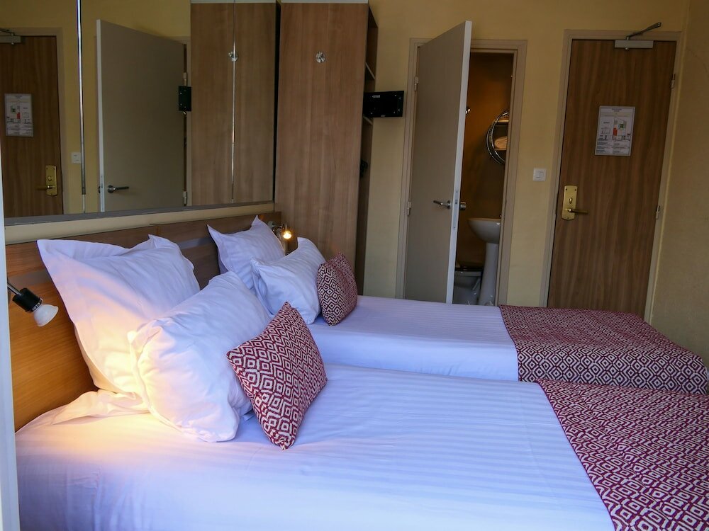 Фото Hôtel de France Quartier Latin