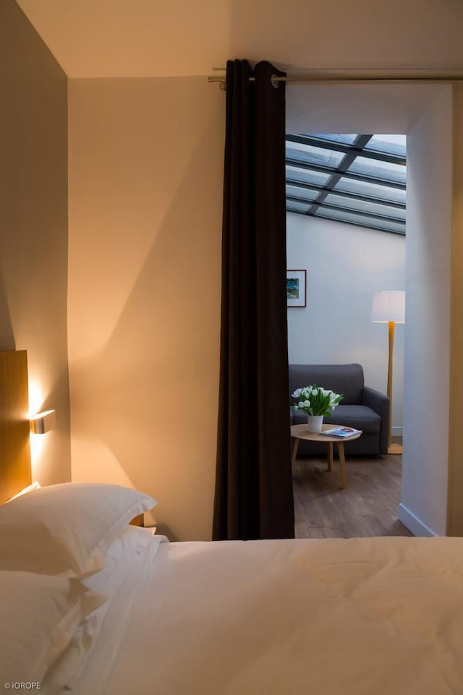 Фото Hotel Mirabeau Eiffel