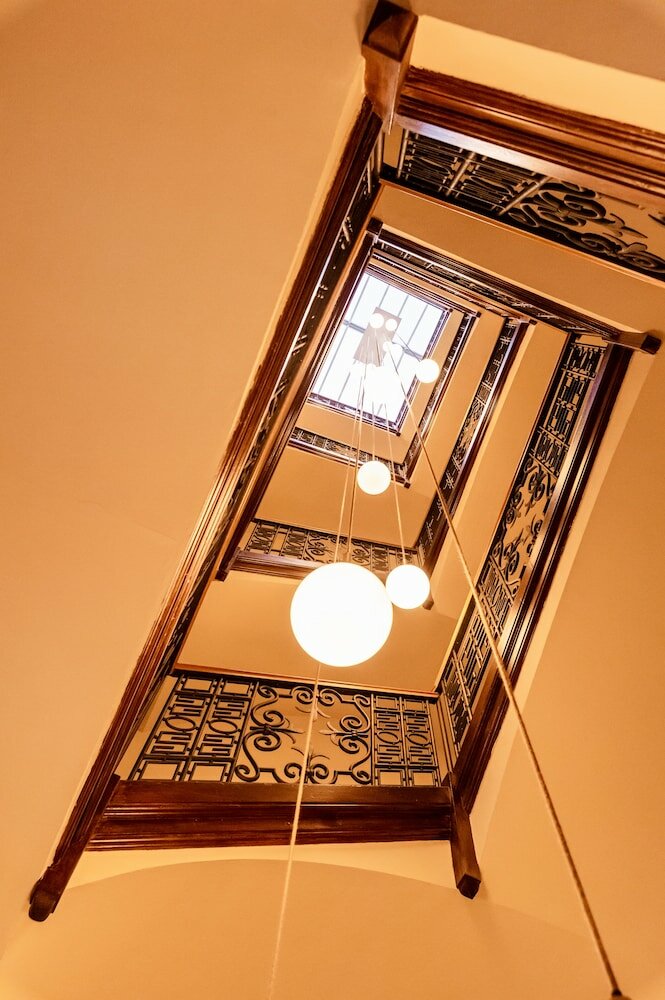 Фото Port Plaza Apartments