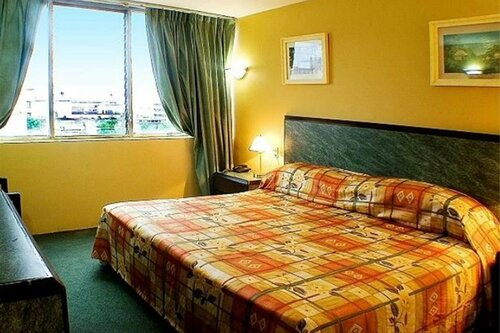 Гостиница Hotel Universo Guadalajara в Гвадалахаре