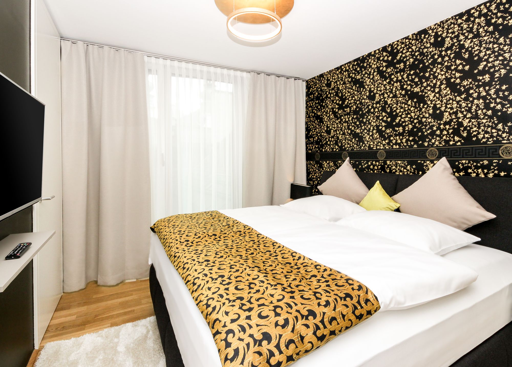 Фото Abieshomes Serviced Apartments - Downtown