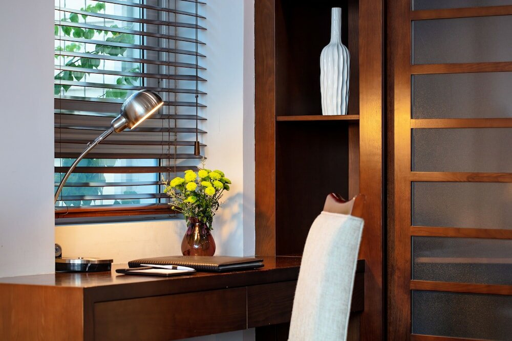 Фото Skylark Hotel