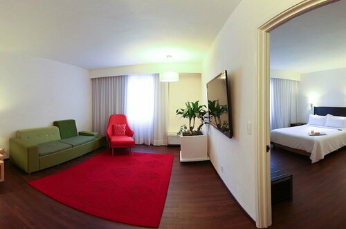 Гостиница Fiesta Inn Xalapa