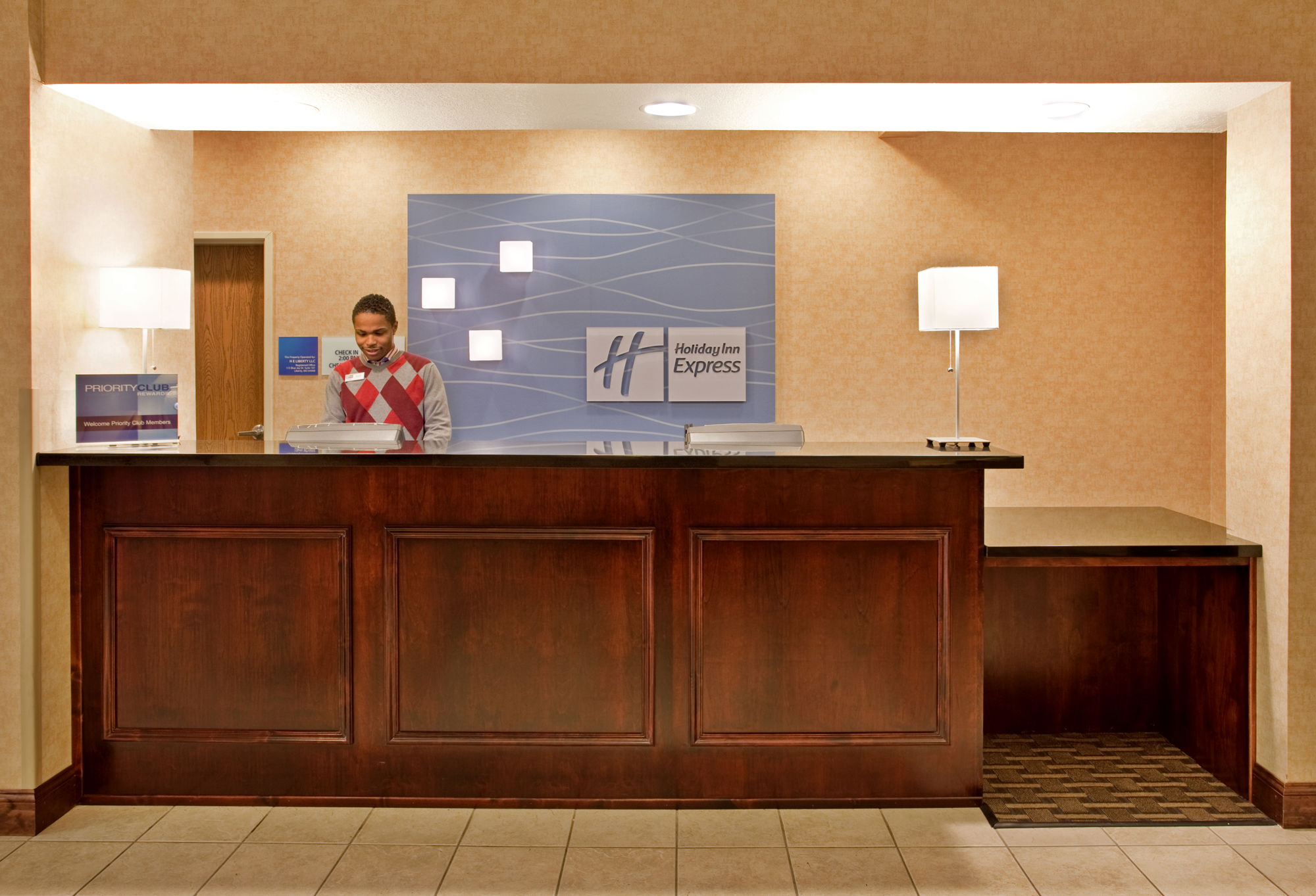 Фото Holiday Inn Express Kansas City-Liberty, an Ihg Hotel