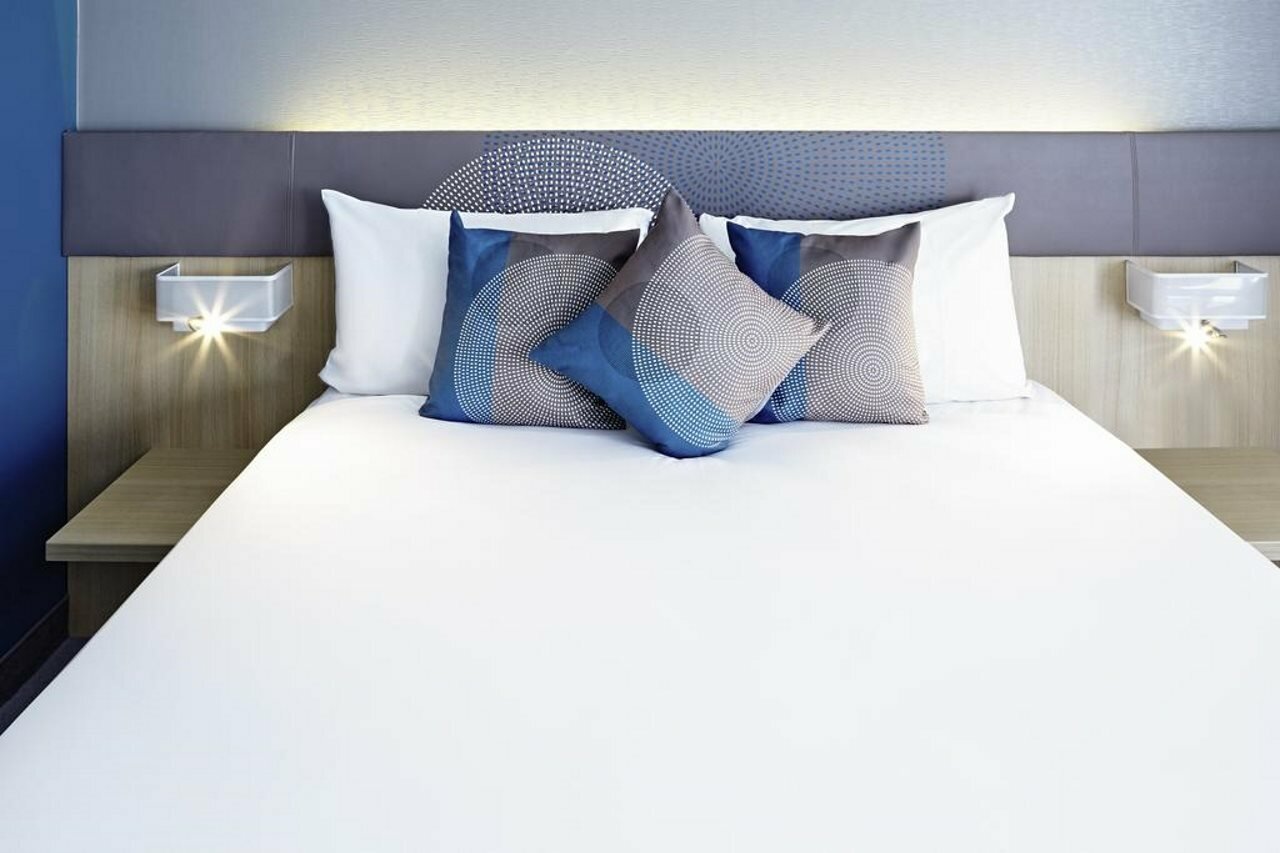 Фото Novotel London Wembley