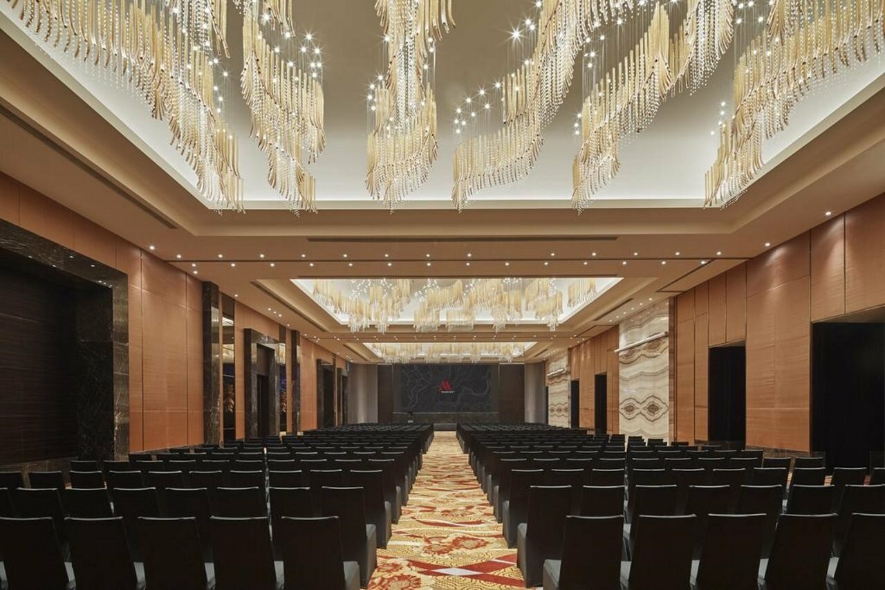Фото Zhuhai Marriott Hotel