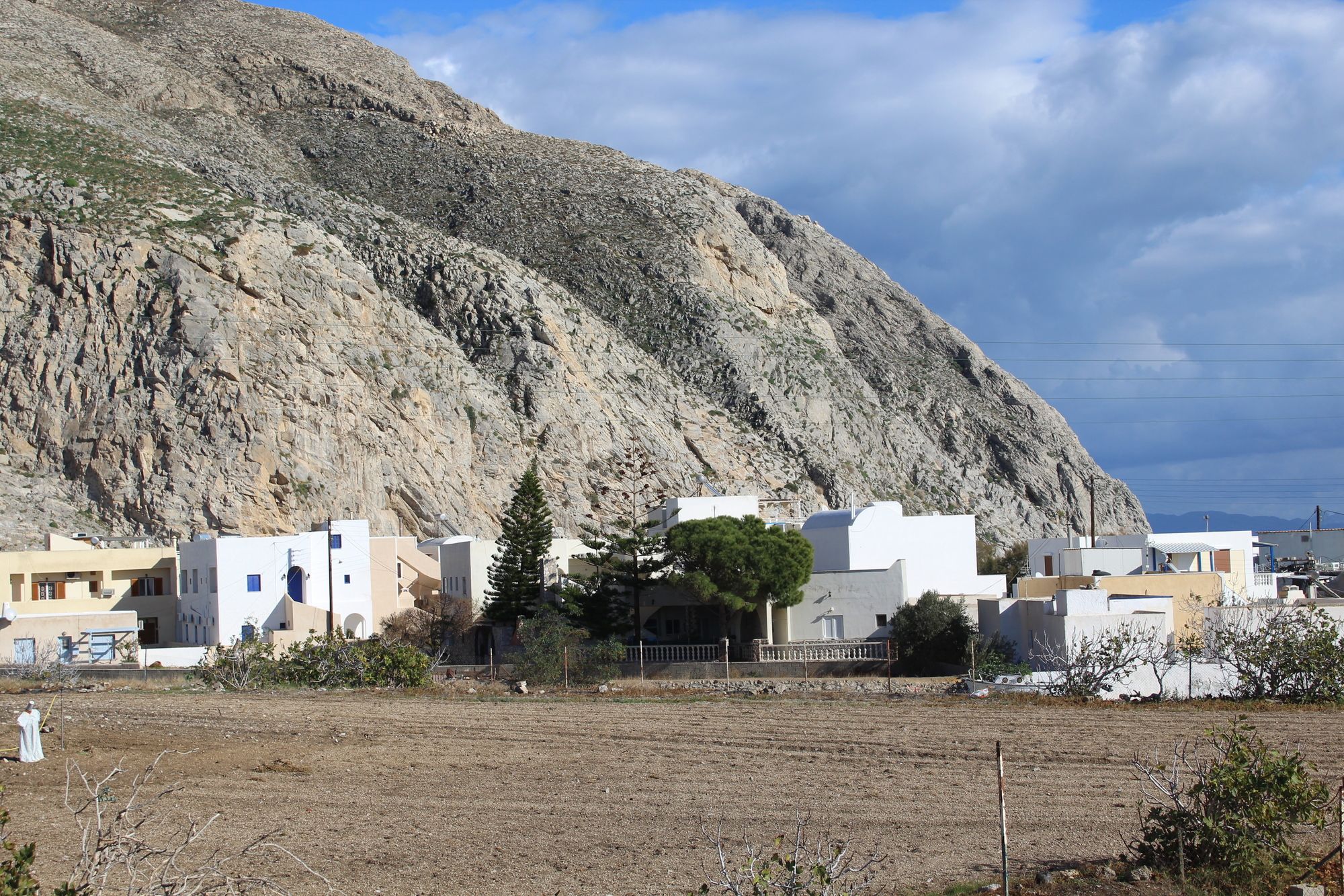 Фото Halaris Studios