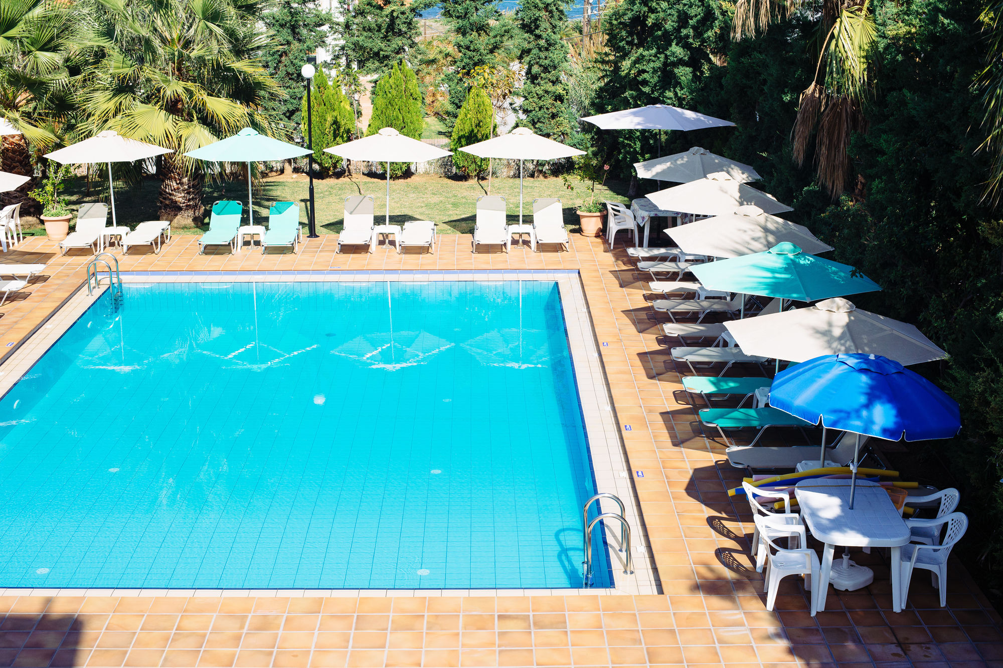 Фото Kalithea Apartments