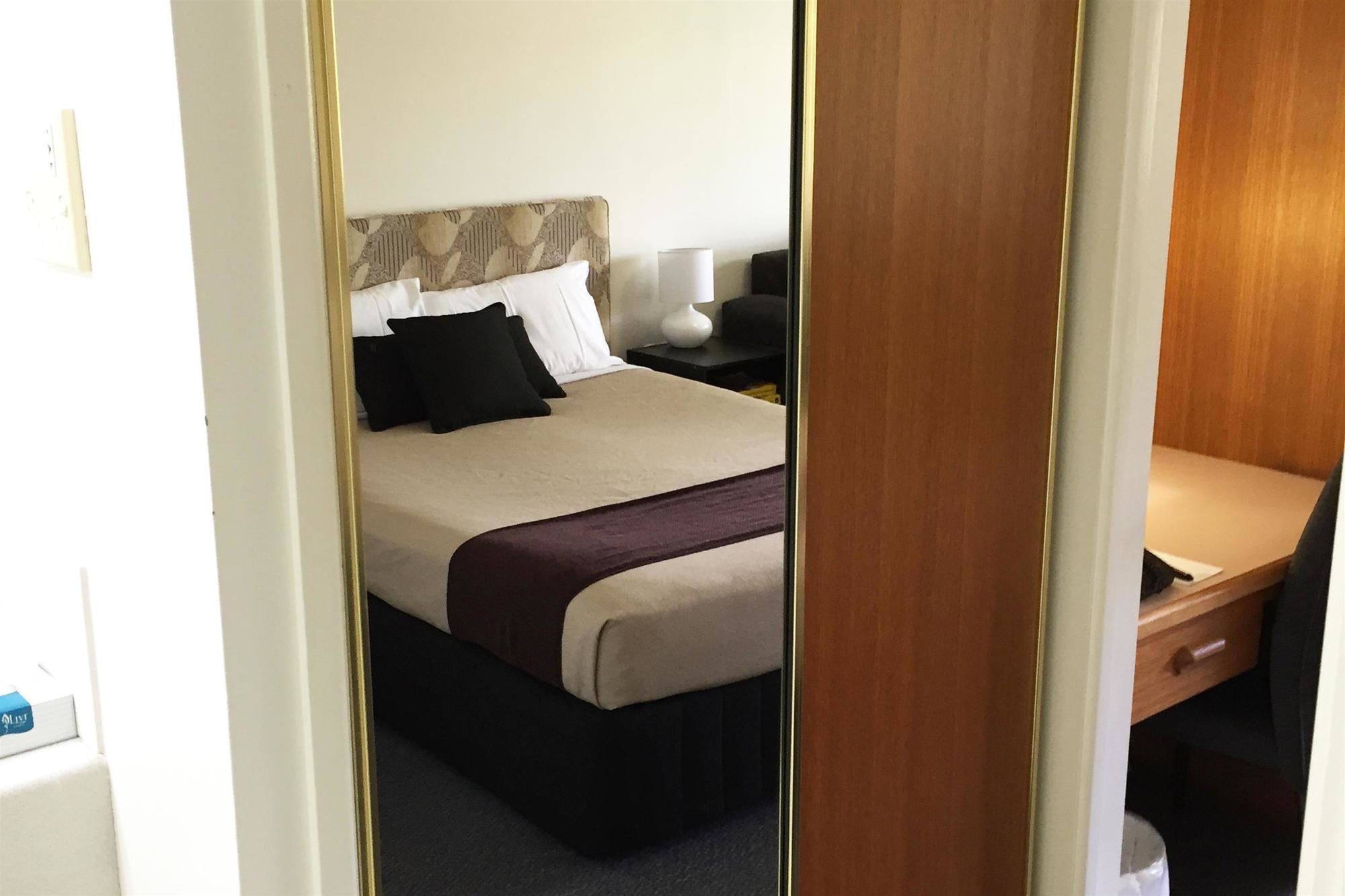 Фото Best Western Cattle City Motor Inn