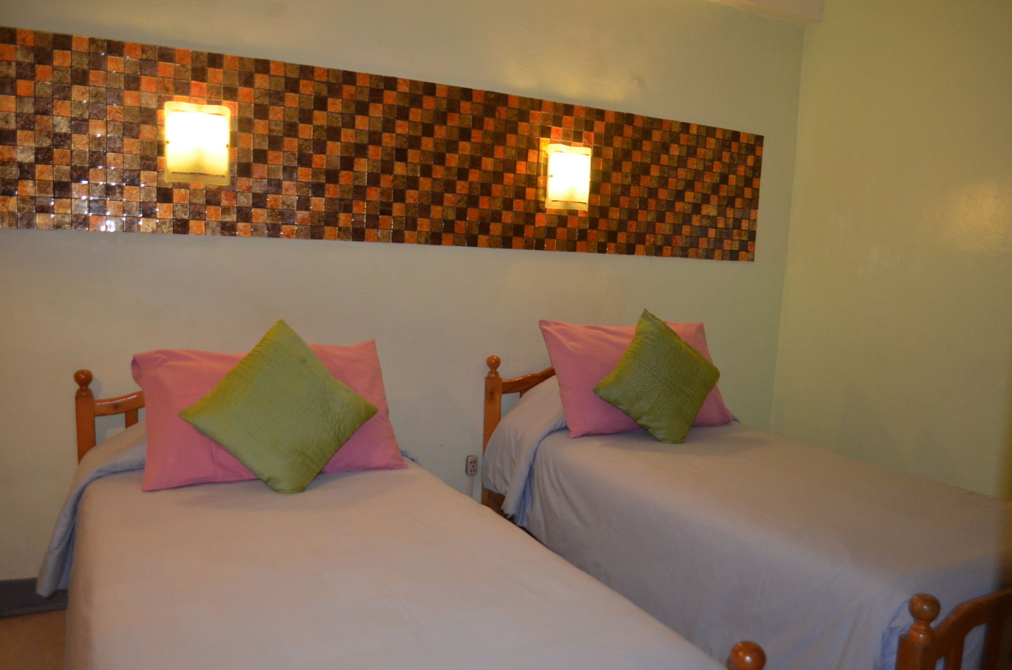 Фото Saint Illians Inn