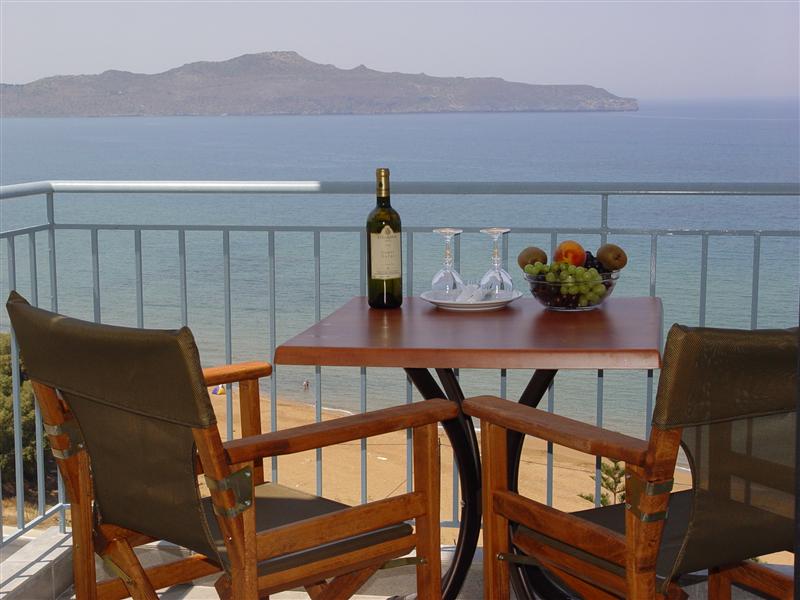 Фото Renieris Hotel