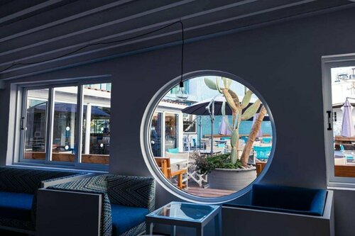 Гостиница Nereus Hotel в Пафосе