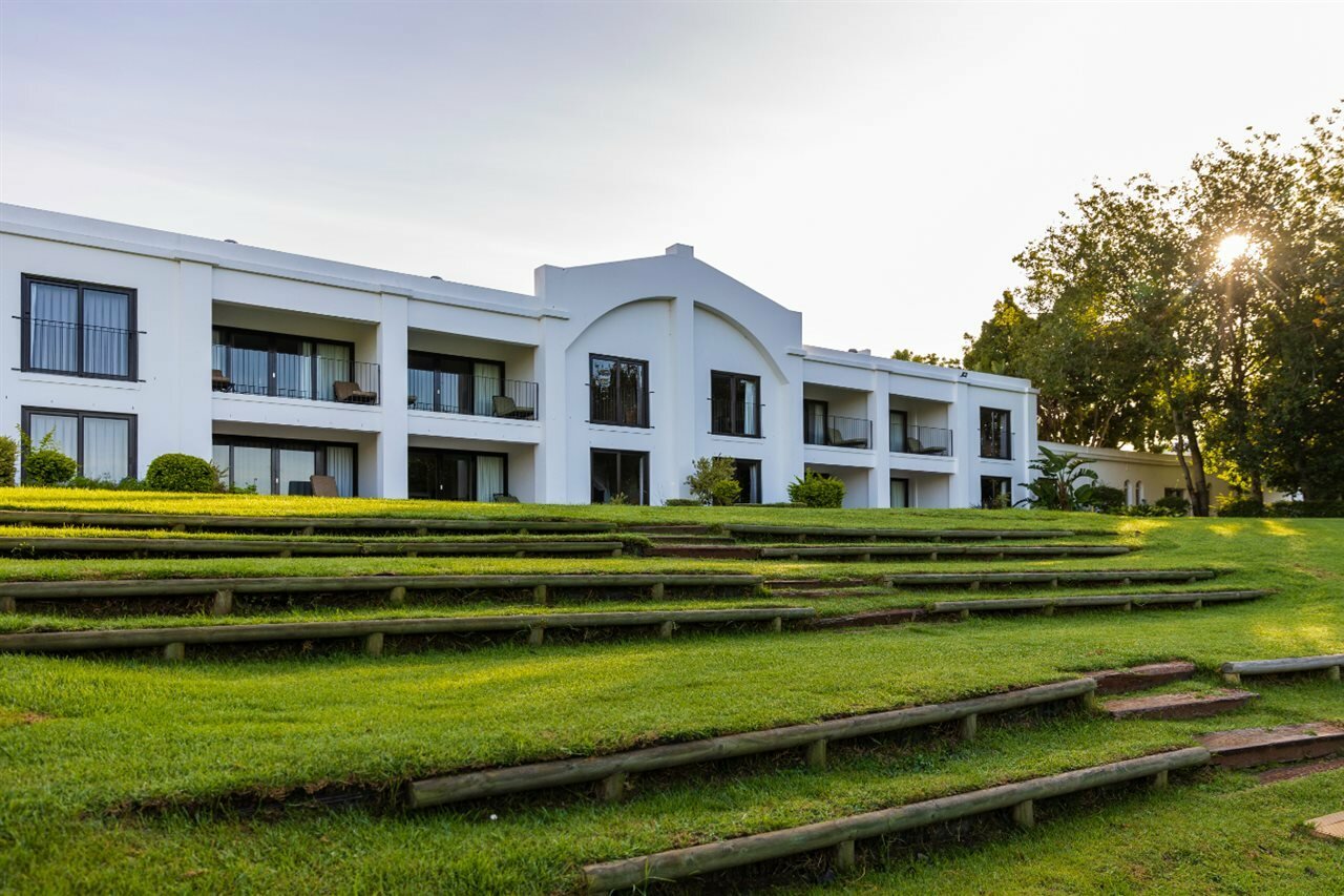 Фото Lord Charles Hotel