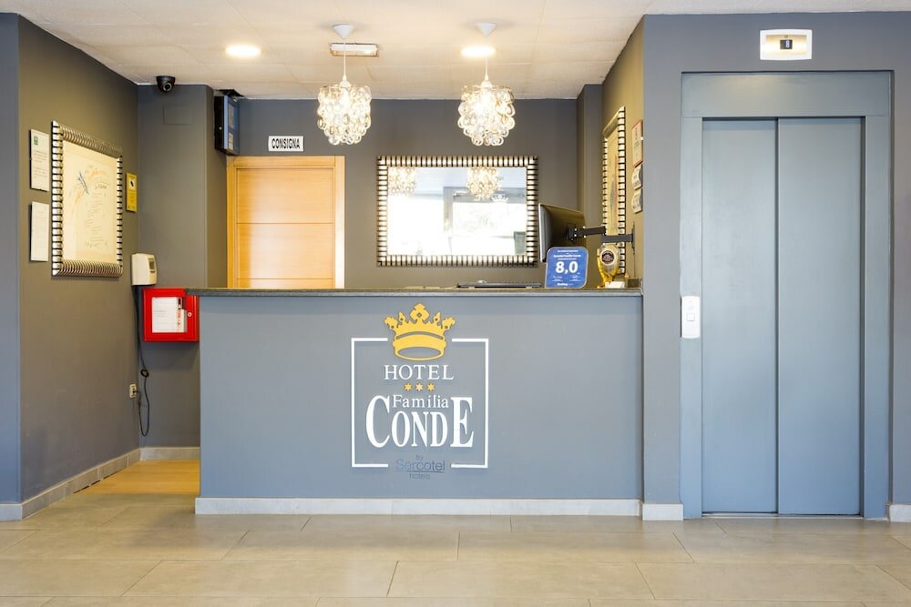 Фото Hotel Sercotel Familia Conde