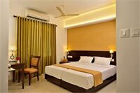 Фото Hotel Town Tower