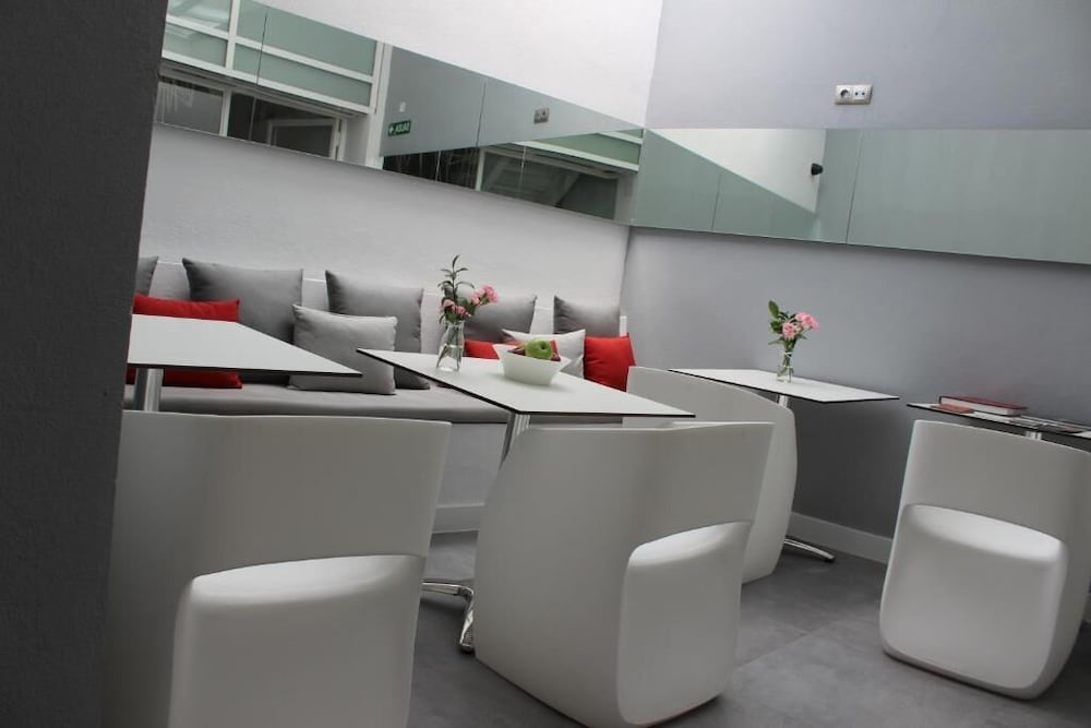 Фото Hotel Boutique Caireles