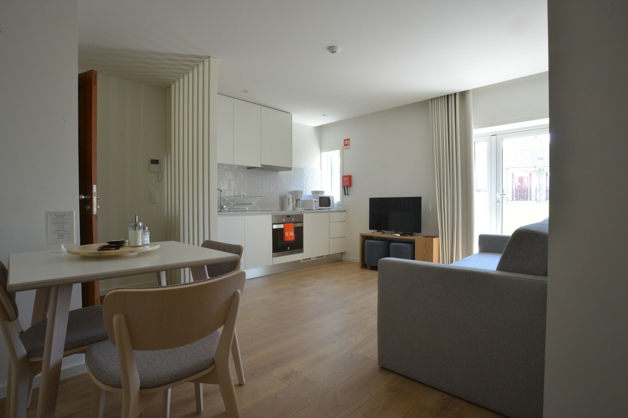 Фото Spot Family Apartments