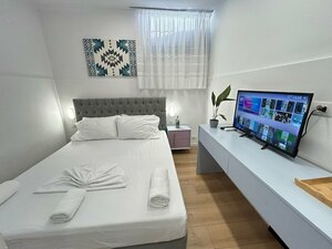 Гостиница Tirana Square Hotel