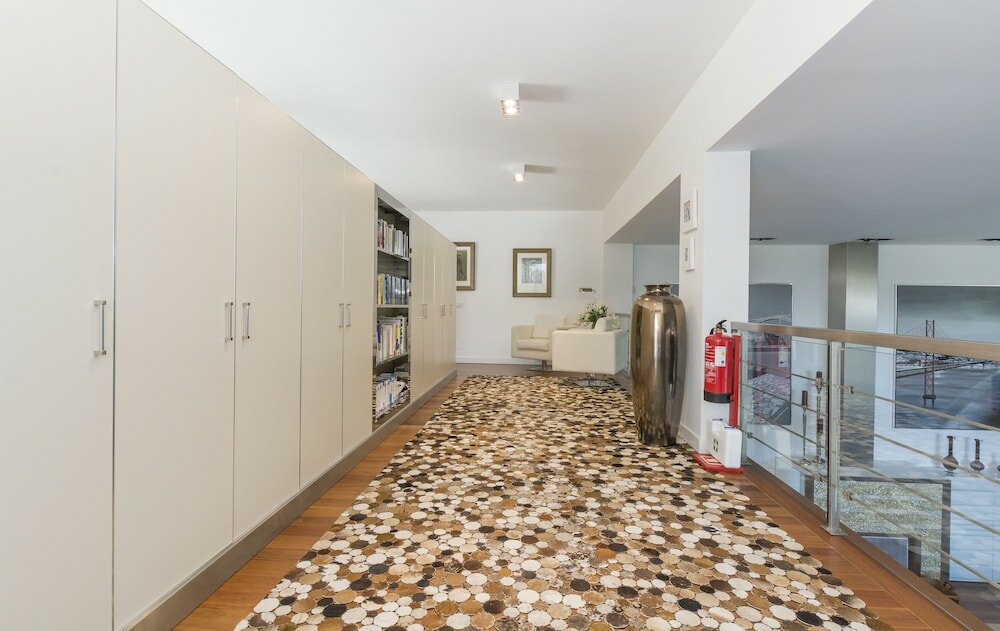 Фото Villa Orange Charm Guesthouse