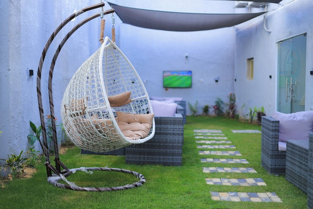 Фото Garden pyramid view