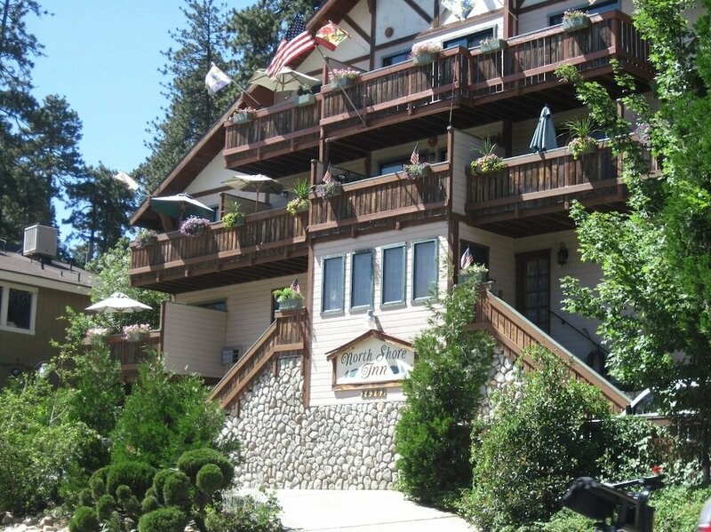 Гостиница The North Shore Inn