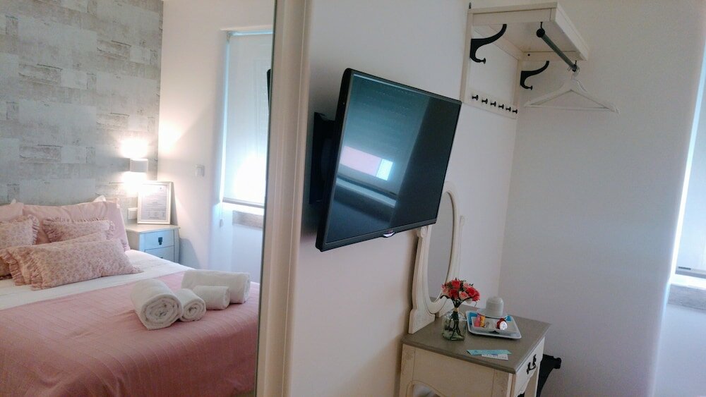 Фото Lisbon Terrace Suites Apartment for Large Groups with Amazing Terrace