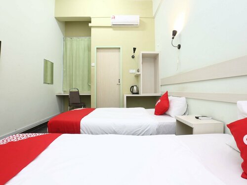 Гостиница Super Oyo 89438 Green Mango @ Sri Cemerlang в Кота-Бару