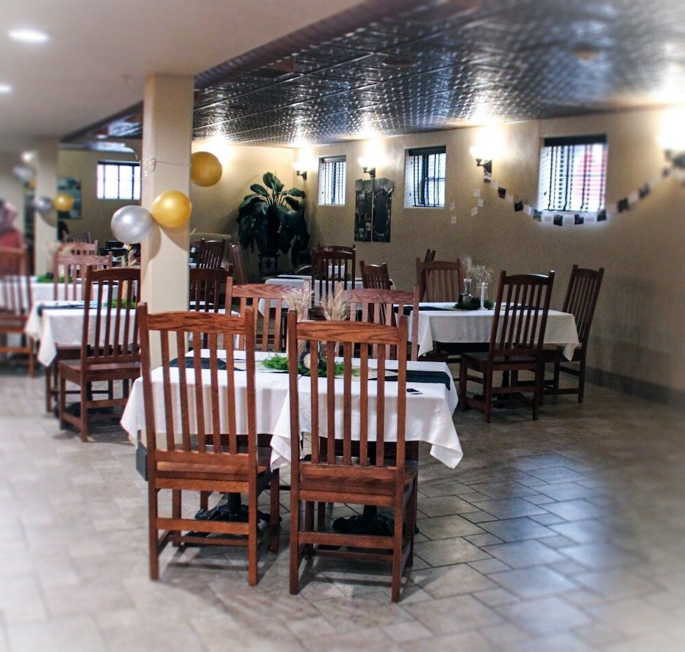 Фото The Calvert Hotel