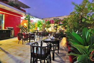 отель Hotel Shelton