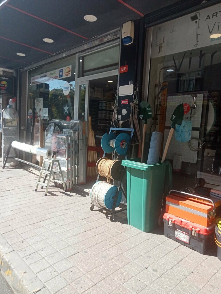 متجر مستلزمات البناء Polisan - Hastekin Construction Decoration ، اسطنبول، صورة