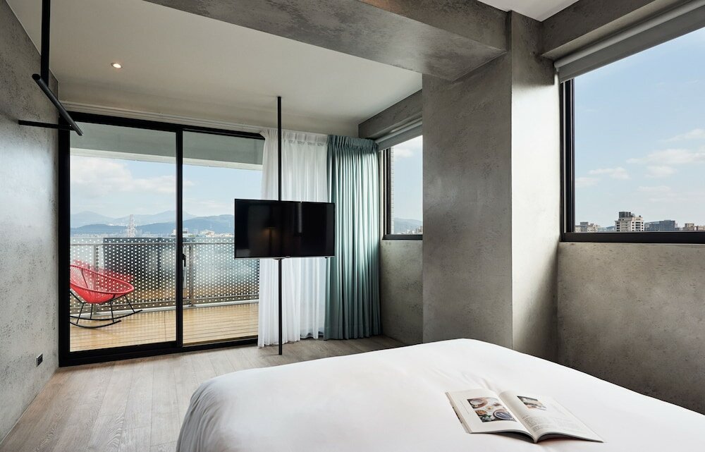 Фото Waterfront Hotel