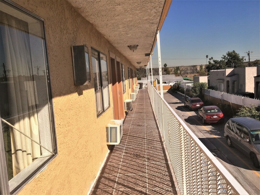 Фото 4 Star Motel