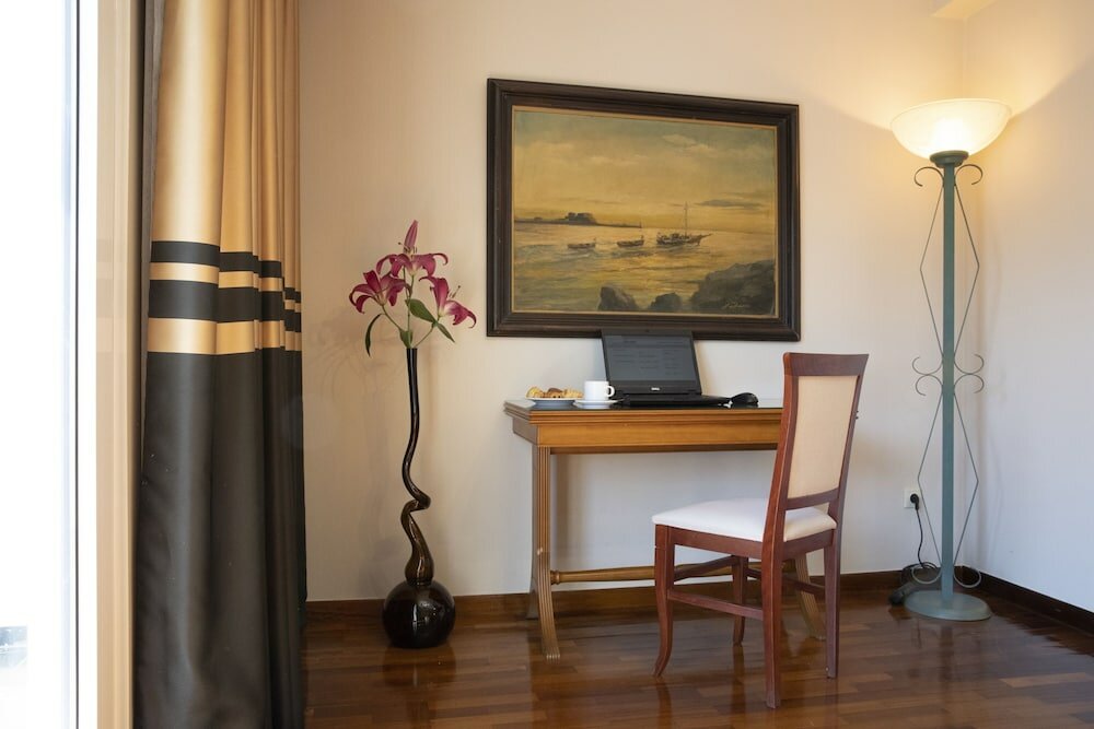 Фото Ilisia Hotel Athens