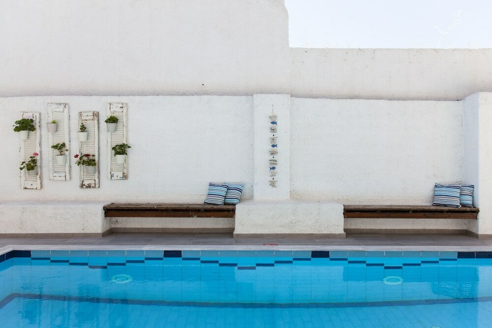 Фото Апартаменты Elychryson