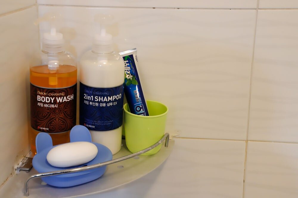 Фото Busan Suk Bak Dot com Guest House - Hostel