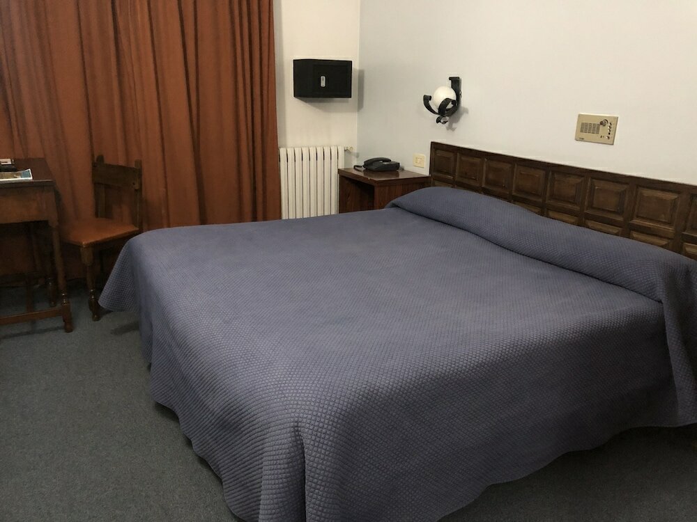 Фото Hotel Folch