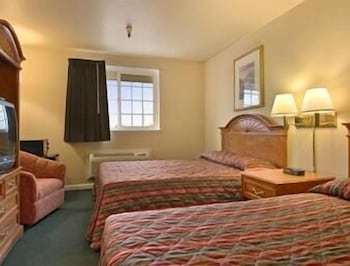 Фото Super 8 by Wyndham Sacramento/Florin Rd