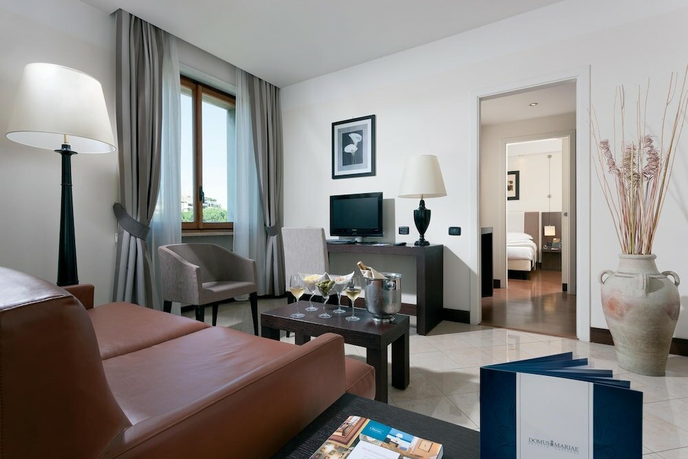 Фото Th Roma - Carpegna Palace