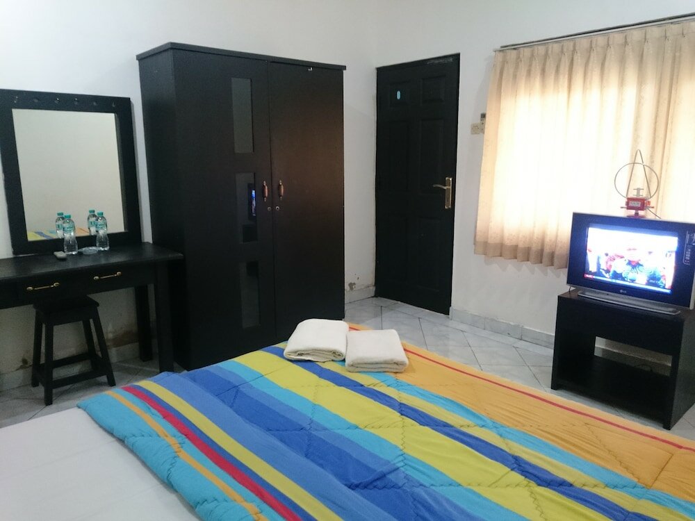 Фото Sapta Petala Hotel