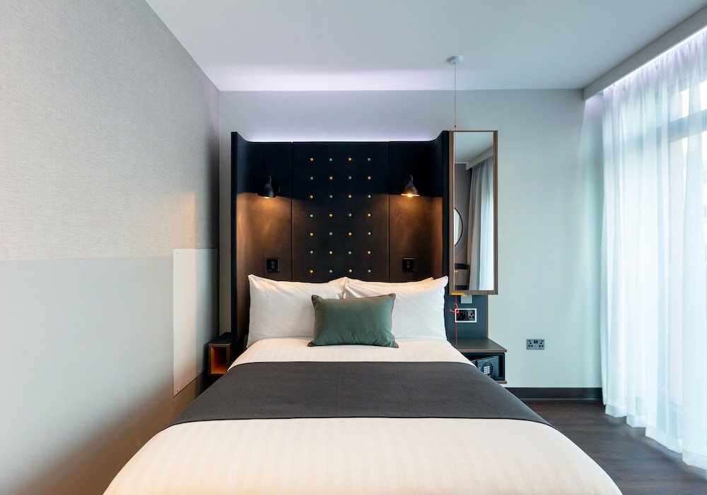 Фото Point A Hotel Dublin Parnell Street