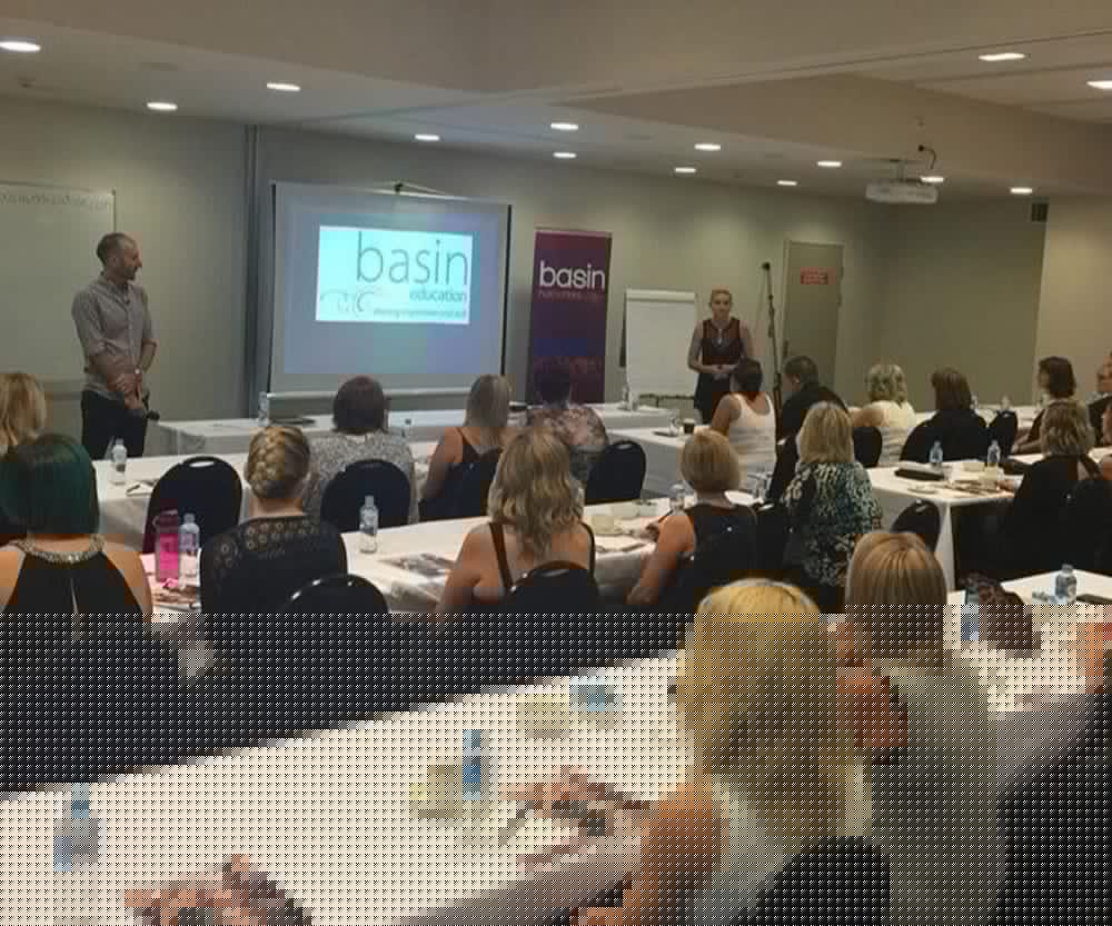 Фото The Colmslie Hotel