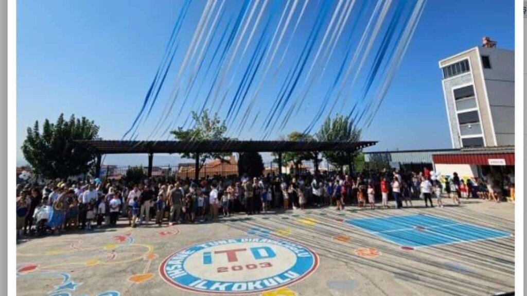 Primary school Ihsane Tuna Diravacioglu Primary School, Izmir, photo