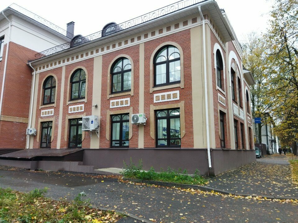 Agencia inmobiliaria Точка, центр недвижимости и страхования, , foto