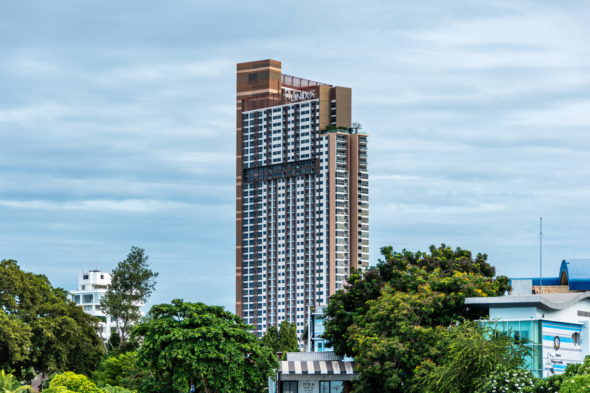 Фото Unixx Pattaya Private Residence and Resort